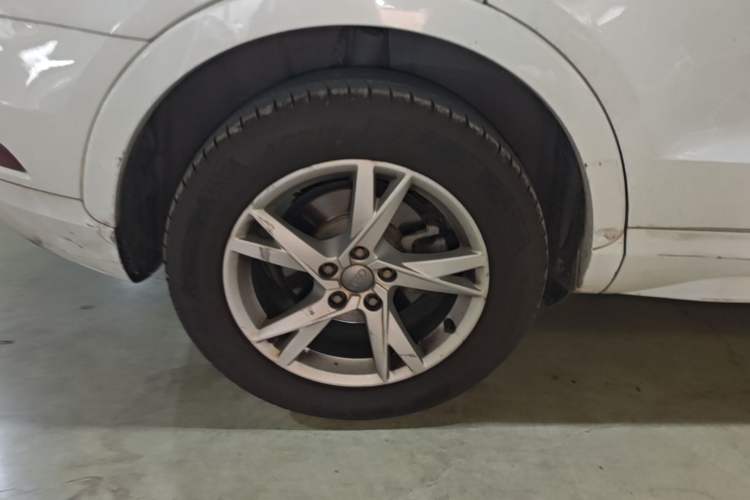 Used Audi Q3 2018 30th Anniversary Edition 35 TFSI Fashion Model Right Rear Wheel Hub