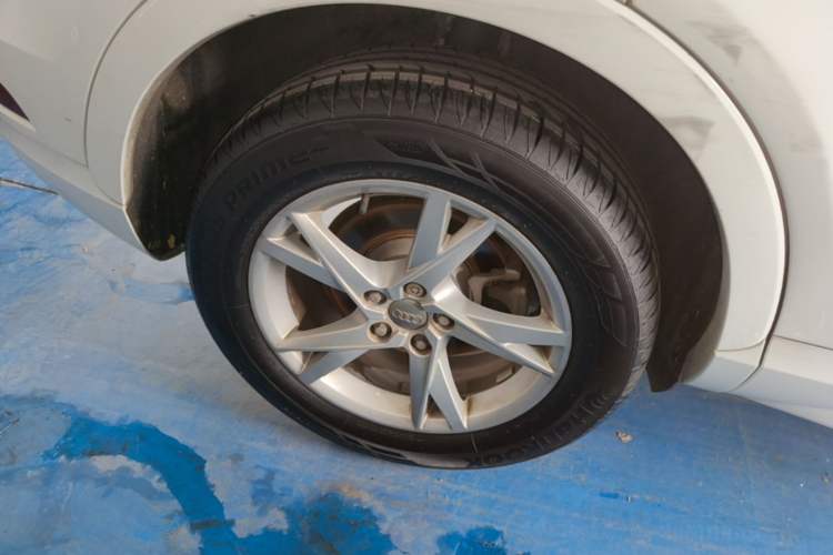 Used Audi Q3 2018 30th Anniversary Edition 30 TFSI Fashion Model Right Rear Wheel Hub