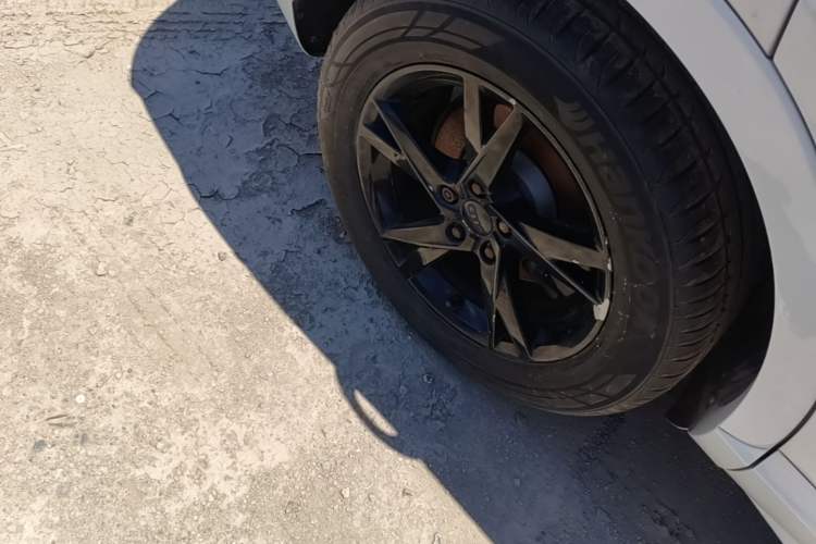 Used Audi Q3 2018 30th Anniversary Edition 30 TFSI Fashion Model Right Rear Wheel Hub