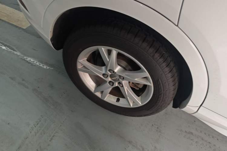 Used Audi Q3 2018 30th Anniversary Edition 35 TFSI Fashion Model Right Rear Wheel Hub