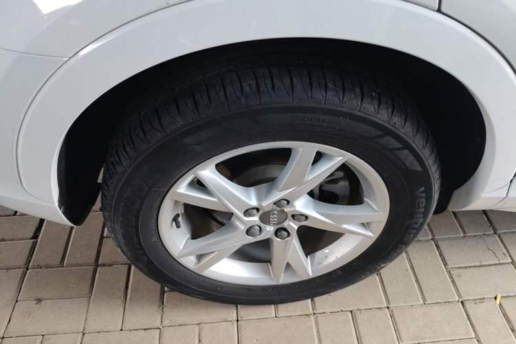 Used Audi Q3 2018 30th Anniversary Edition 35 TFSI Fashion Model Right Rear Wheel Hub