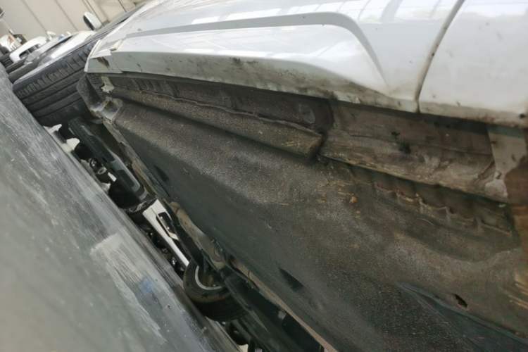Used Audi Q3 2018 30th Anniversary Edition 30 TFSI Fashion Model Right Side Sill