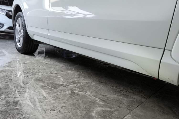 Used Audi Q3 2018 30th Anniversary Edition 30 TFSI Fashion Model Right Side Sill