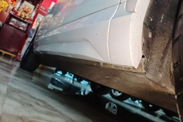 Used Audi Q3 2018 30th Anniversary Edition 30 TFSI Fashion Model Right Side Sill