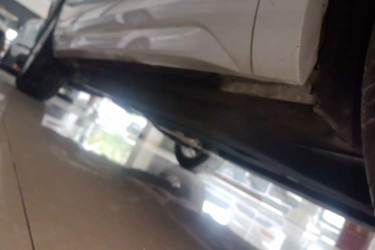 Used Audi Q3 2018 30th Anniversary Edition 30 TFSI Fashion Model Right Side Sill