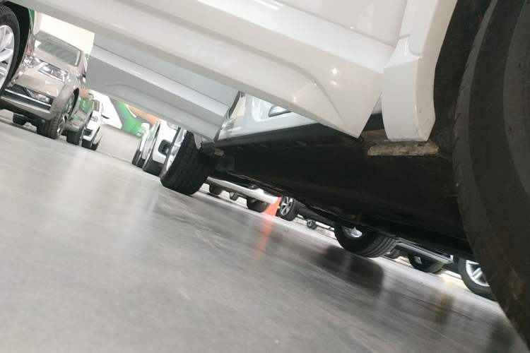 Used Audi Q3 2018 30th Anniversary Edition 30 TFSI Fashion Model Right Side Sill