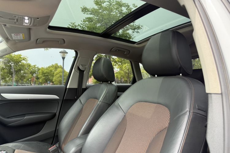 Used Audi Q3 2018 30th Anniversary Edition 30 TFSI Fashion Model Roof