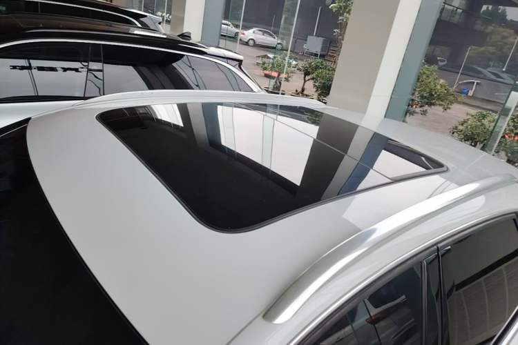 Used Audi Q3 2018 30th Anniversary Edition 30 TFSI Fashion Model Roof