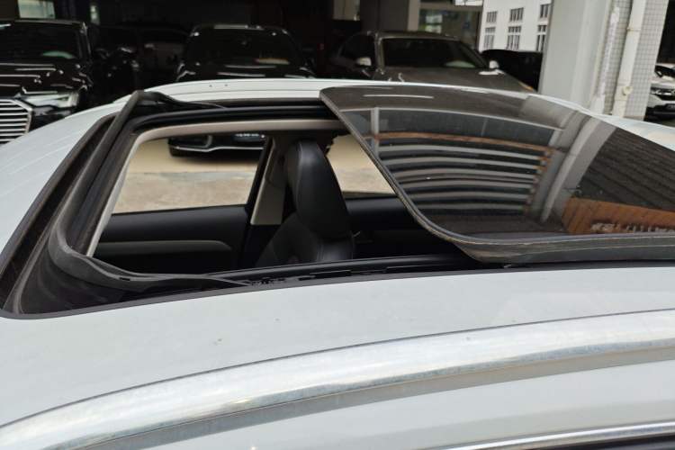 Used Audi Q3 2018 35 TFSI Fashion Edition Collector's Model Roof