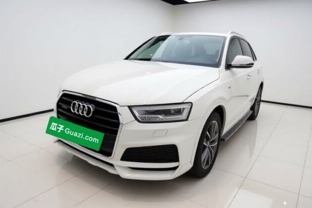 Audi Q3 2018 30th Anniversary Edition 40 TFSI quattro all-wheel-drive sport model с пробегом