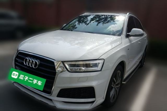 Used Audi Q3 2018 30th Anniversary Edition 40 TFSI quattro all-wheel-drive sport model