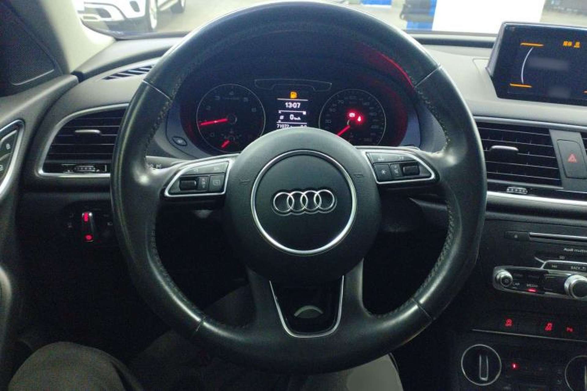 Used Audi Q3 2018 30th Anniversary Edition 35 TFSI quattro all-wheel-drive sport model Steering Wheel