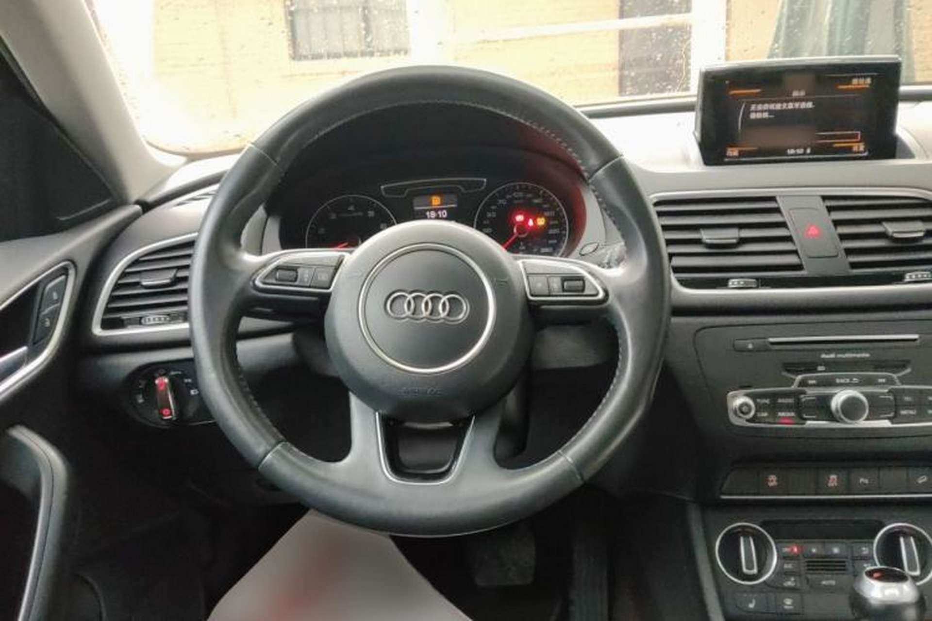 Used Audi Q3 2018 30th Anniversary Edition 35 TFSI Sport Model Steering Wheel