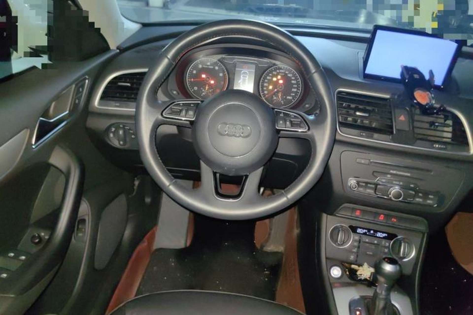 Used Audi Q3 2018 30th Anniversary Edition 30 TFSI Fashion Model Steering Wheel