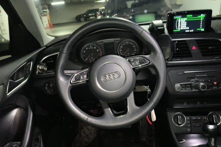 Used Audi Q3 2018 30th Anniversary Edition 30 TFSI Standard Model Steering Wheel