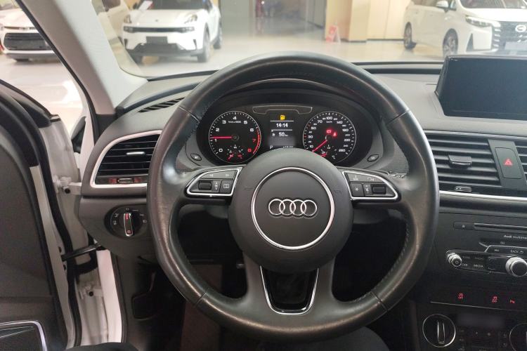 Used Audi Q3 2018 30th Anniversary Edition 30 TFSI Style Model Steering Wheel