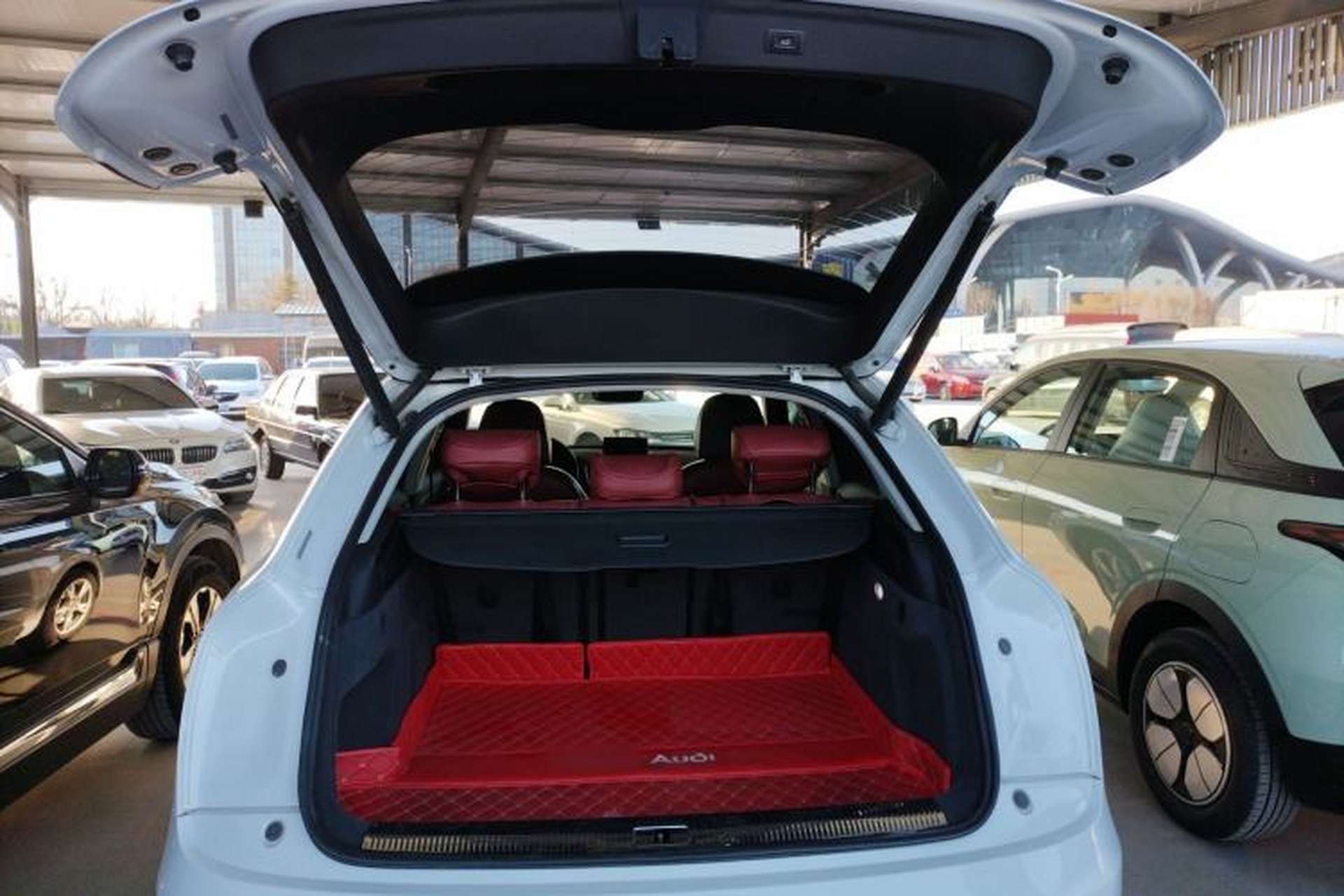 Used Audi Q3 2018 30th Anniversary Edition 30 TFSI Fashion Model Trunk