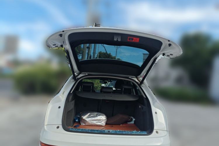 Used Audi Q3 2018 30th Anniversary Edition 35 TFSI Fashion Model Trunk