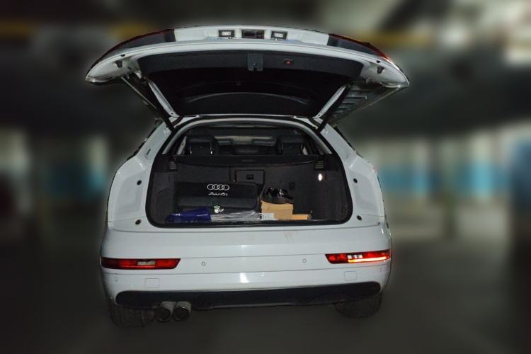 Used Audi Q3 2018 30th Anniversary Edition 30 TFSI Fashion Model Trunk