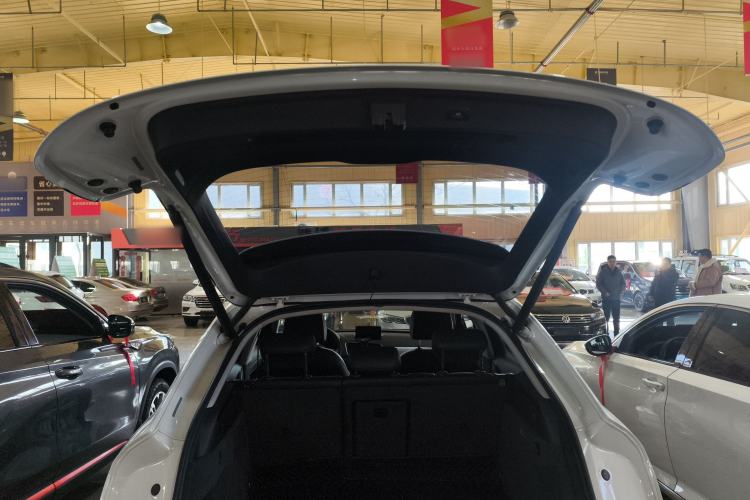 Used Audi Q3 2018 30th Anniversary Edition 30 TFSI Fashion Model Trunk