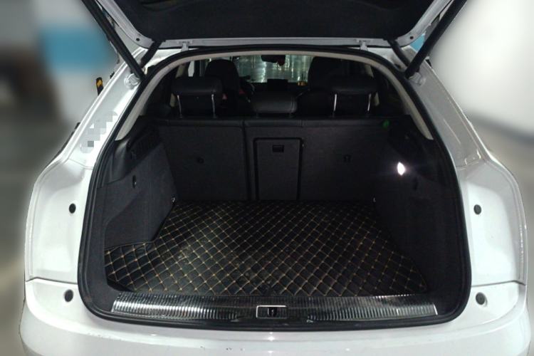 Used Audi Q3 2018 30th Anniversary Edition 30 TFSI Fashion Model Trunk