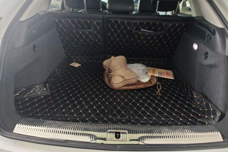 Used Audi Q3 2018 30th Anniversary Edition 30 TFSI Fashion Model Trunk