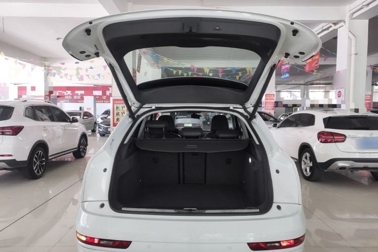 Used Audi Q3 2018 30th Anniversary Edition 30 TFSI Fashion Model Trunk