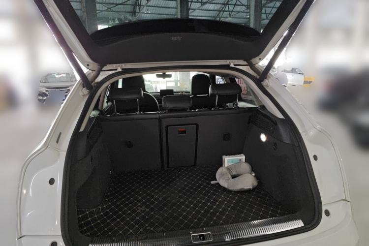 Used Audi Q3 2018 30th Anniversary Edition 35 TFSI Sport Model Trunk