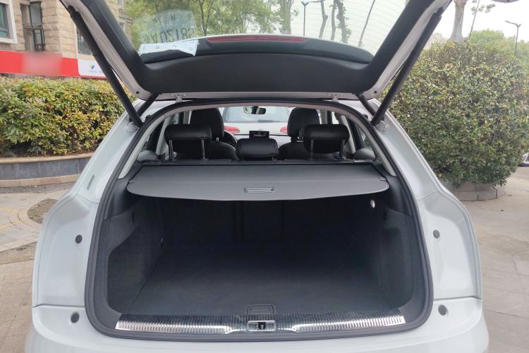Used Audi Q3 2018 30th Anniversary Edition 35 TFSI Fashion Model Trunk