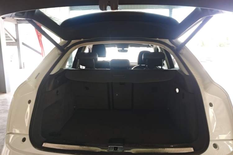 Used Audi Q3 2018 30th Anniversary Edition 35 TFSI Fashion Model Trunk