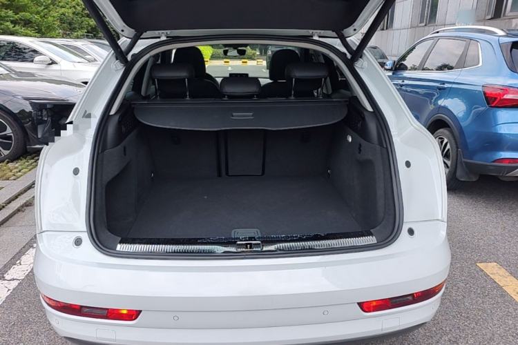 Used Audi Q3 2018 30th Anniversary Edition 35 TFSI Fashion Model Trunk