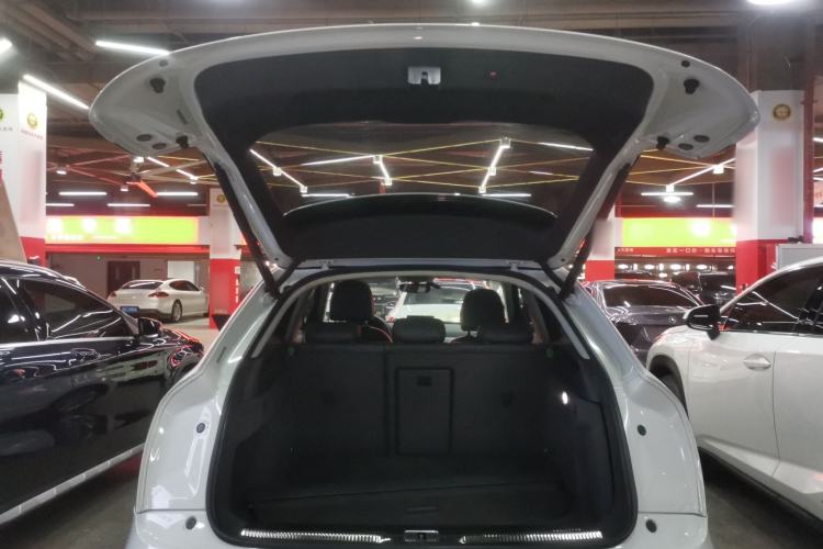 Used Audi Q3 2018 30th Anniversary Edition 30 TFSI Fashion Model Trunk