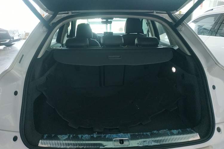 Used Audi Q3 2018 30 TFSI Fashion Edition Collector's Version Trunk