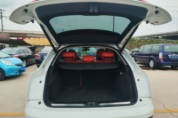 Used Audi Q3 2018 30th Anniversary Edition 30 TFSI Fashion Model Trunk