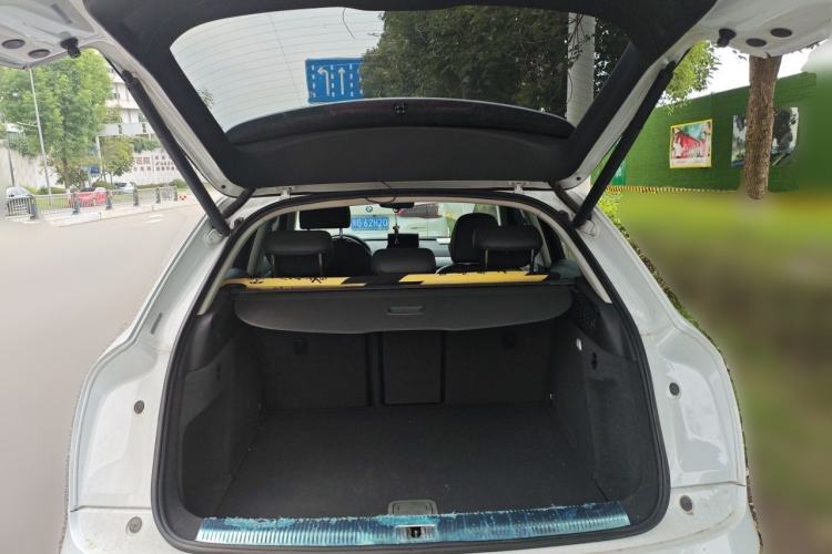 Used Audi Q3 2018 30th Anniversary Edition 30 TFSI Fashion Model Trunk