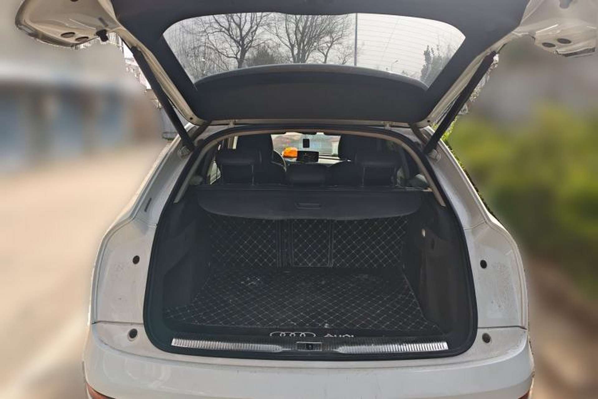 Used Audi Q3 2018 30th Anniversary Edition 30 TFSI Fashion Model Trunk