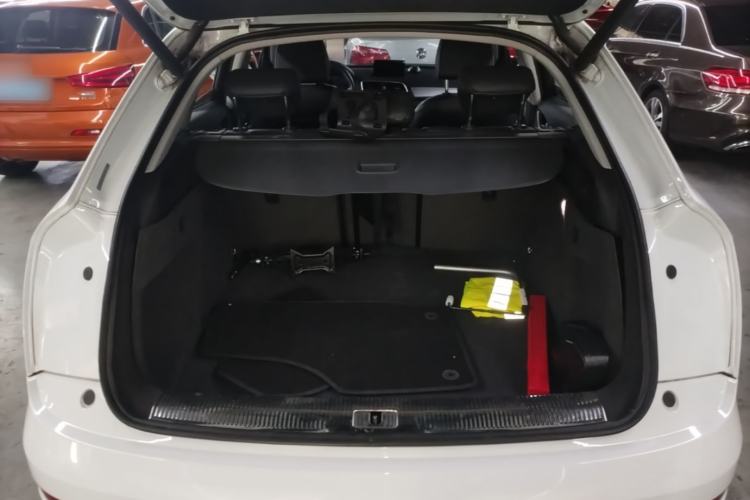 Used Audi Q3 2018 30th Anniversary Edition 35 TFSI Fashion Model Trunk
