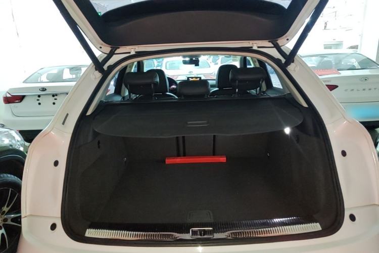 Used Audi Q3 2018 30th Anniversary Edition 30 TFSI Fashion Model Trunk