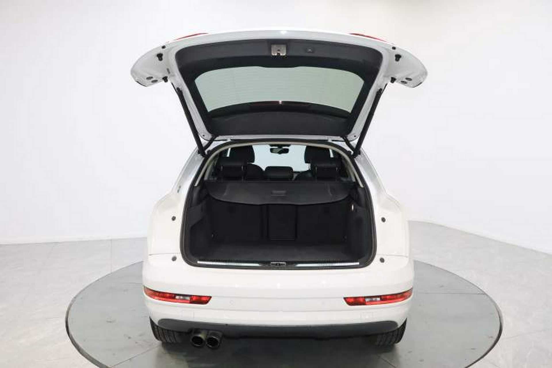 Used Audi Q3 2018 30th Anniversary Edition 35 TFSI Fashion Model Trunk