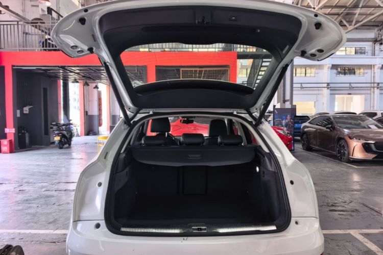 Used Audi Q3 2018 30th Anniversary Edition 30 TFSI Fashion Model Trunk