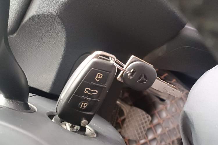 Used Audi Q3 2018 30th Anniversary Edition 30 TFSI Fashion Model Vehicle Key