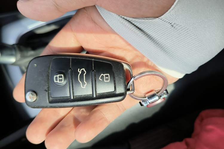 Used Audi Q3 2018 30th Anniversary Edition 35 TFSI Fashion Model Vehicle Key