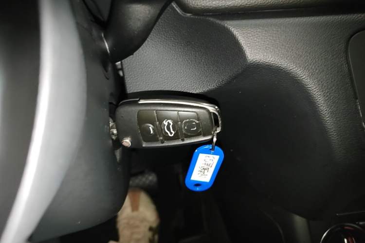 Used Audi Q3 2018 30th Anniversary Edition 35 TFSI Fashion Model Vehicle Key
