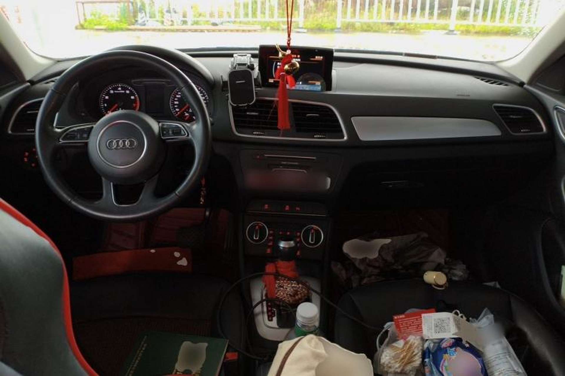 Used Audi Q3 2018 30 TFSI Fashion Edition Collector's Version Center Console