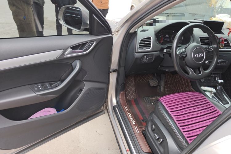 Used Audi Q3 2018 30 TFSI Fashion Edition Collector's Version Driver Seat