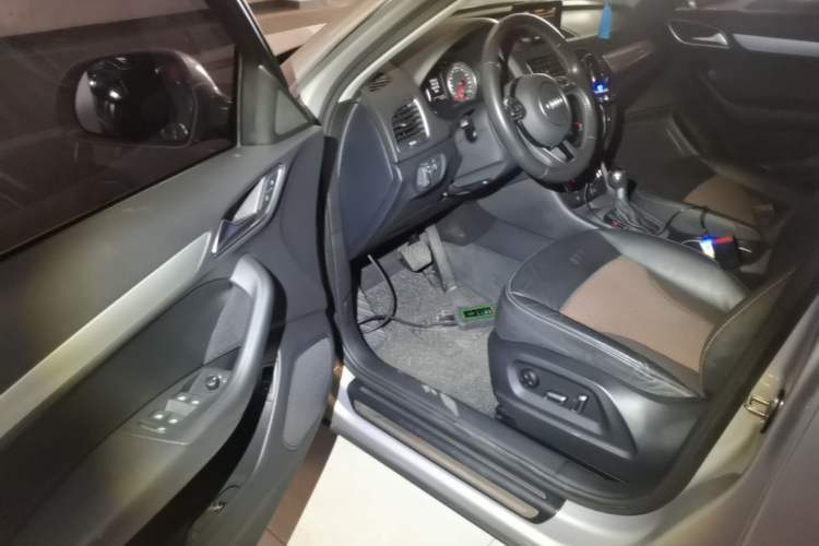 Used Audi Q3 2018 30th Anniversary Edition 35 TFSI Fashion Model Driver Seat
