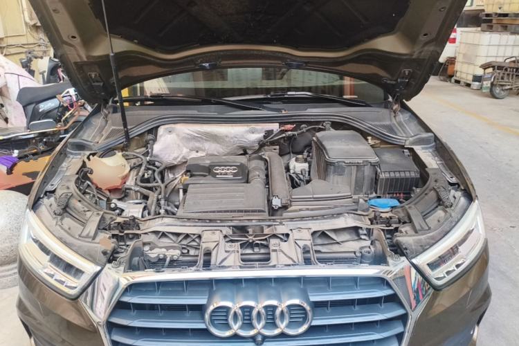 Used Audi Q3 2018 30th Anniversary Edition 30 TFSI Fashion Model Engine Bay
