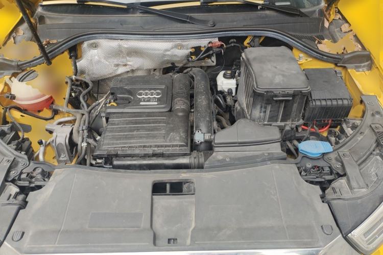 Used Audi Q3 2018 30th Anniversary Edition 30 TFSI Fashion Model Engine Bay