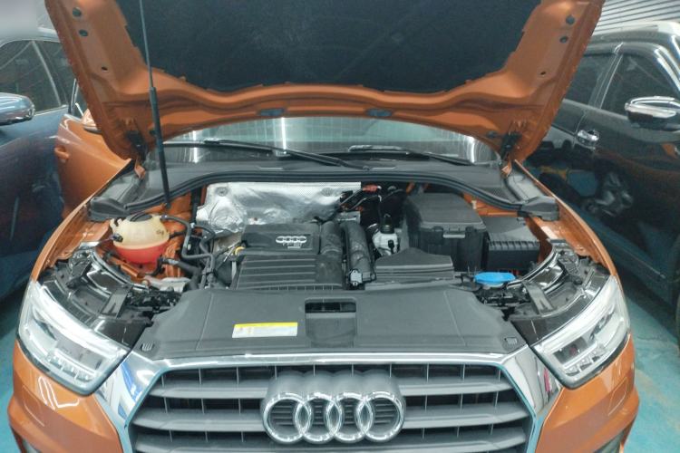 Used Audi Q3 2018 30th Anniversary Edition 30 TFSI Fashion Model Engine Bay