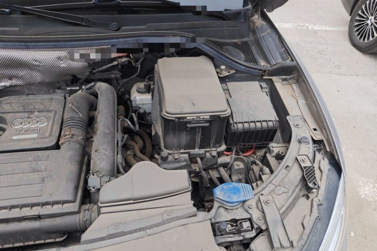 Used Audi Q3 2018 30 TFSI Fashion Edition Collector's Version Engine Bay Left
